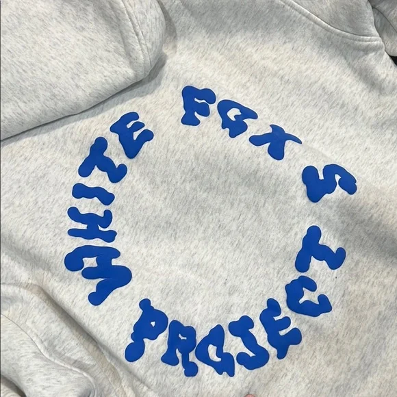 Gray white fox project 5 hoodie - Picture 6 of 6
